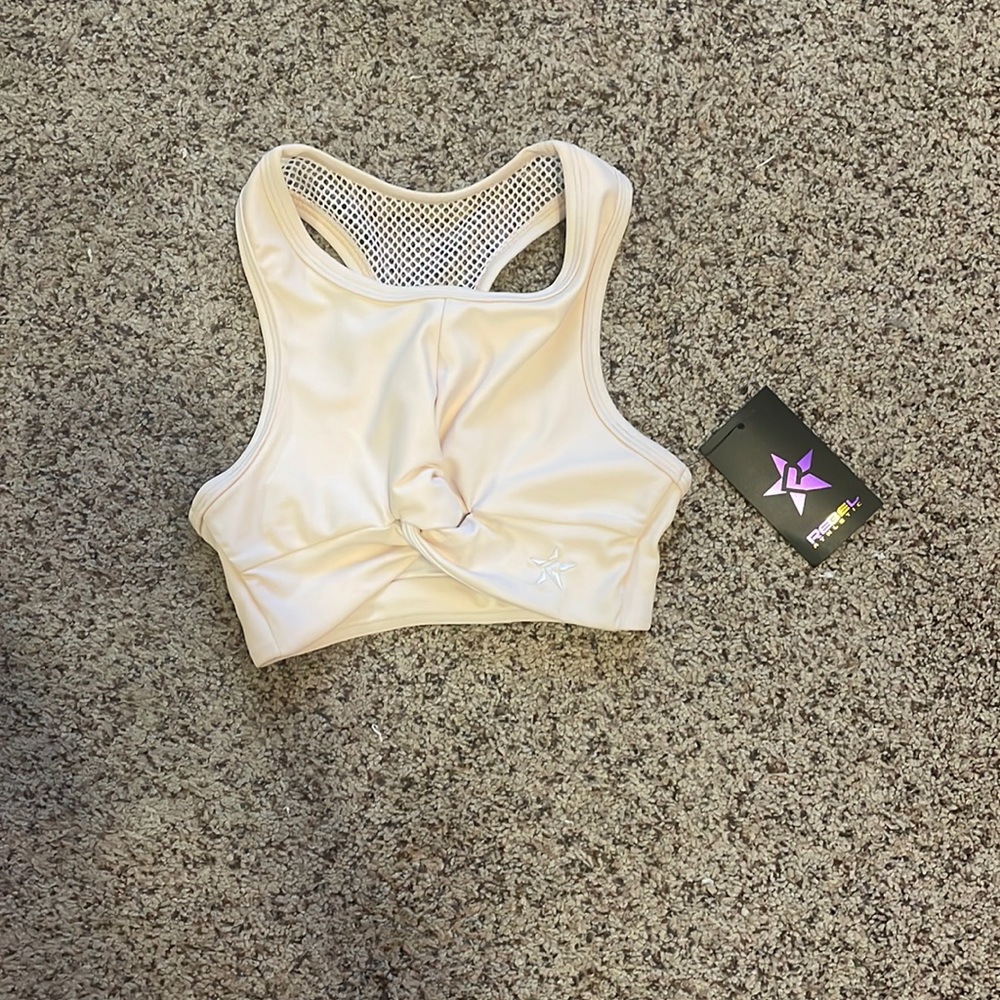 Rebel athletic bra peach youth medium!!💕💕💕